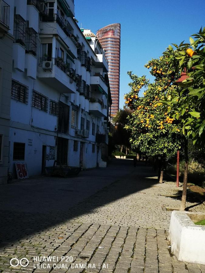 Triana Pura Esencia Apartment Seville Luaran gambar