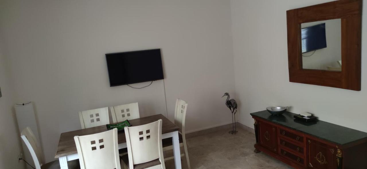 Triana Pura Esencia Apartment Seville Luaran gambar